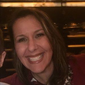 Meet your Posher, Dalia